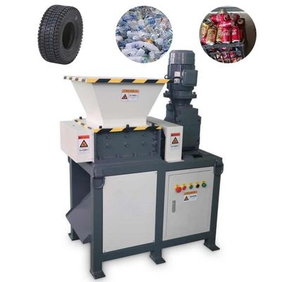 Doppelwellen-Industrie-Kautschuk-Schredder Kleine Paletten-Rückstände Reifen-Recycling-Schredder